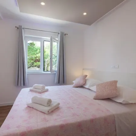 Bella Figura Ii Apartmán Makarská